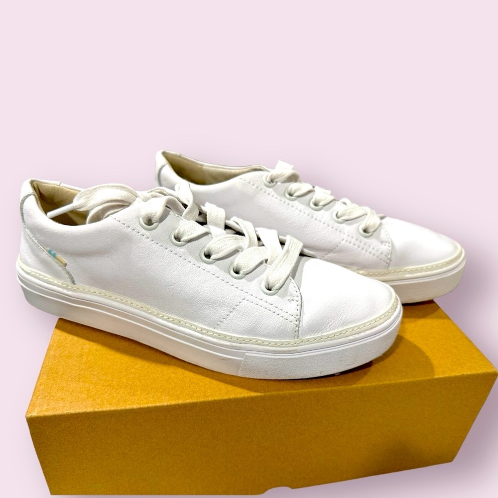 Toms- Alex White Leather Sneaker